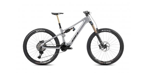 BH iLYNX+ DL ENDURO CARBON 9.8 (Avinox 150Nm, 800Wh) BH iLYNX+ DL ENDURO CARBON 9.8 (Avinox 150Nm, 800Wh)